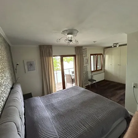 Apartamento Stilvolle Im Zweifamilienhaus Mit Feldrandlage Und Zentraler Lage Rodenbach (Main-Kinzig)